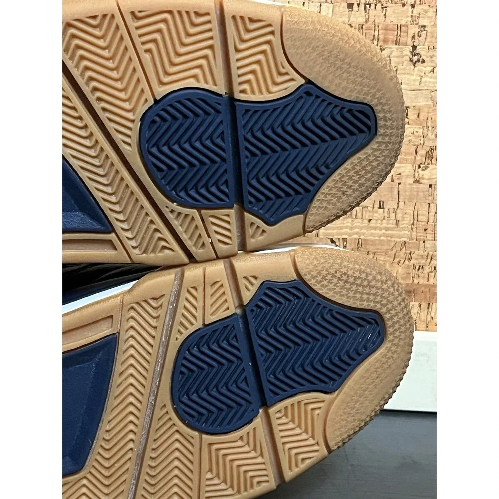 Nike Air Jordan 4 Retro 